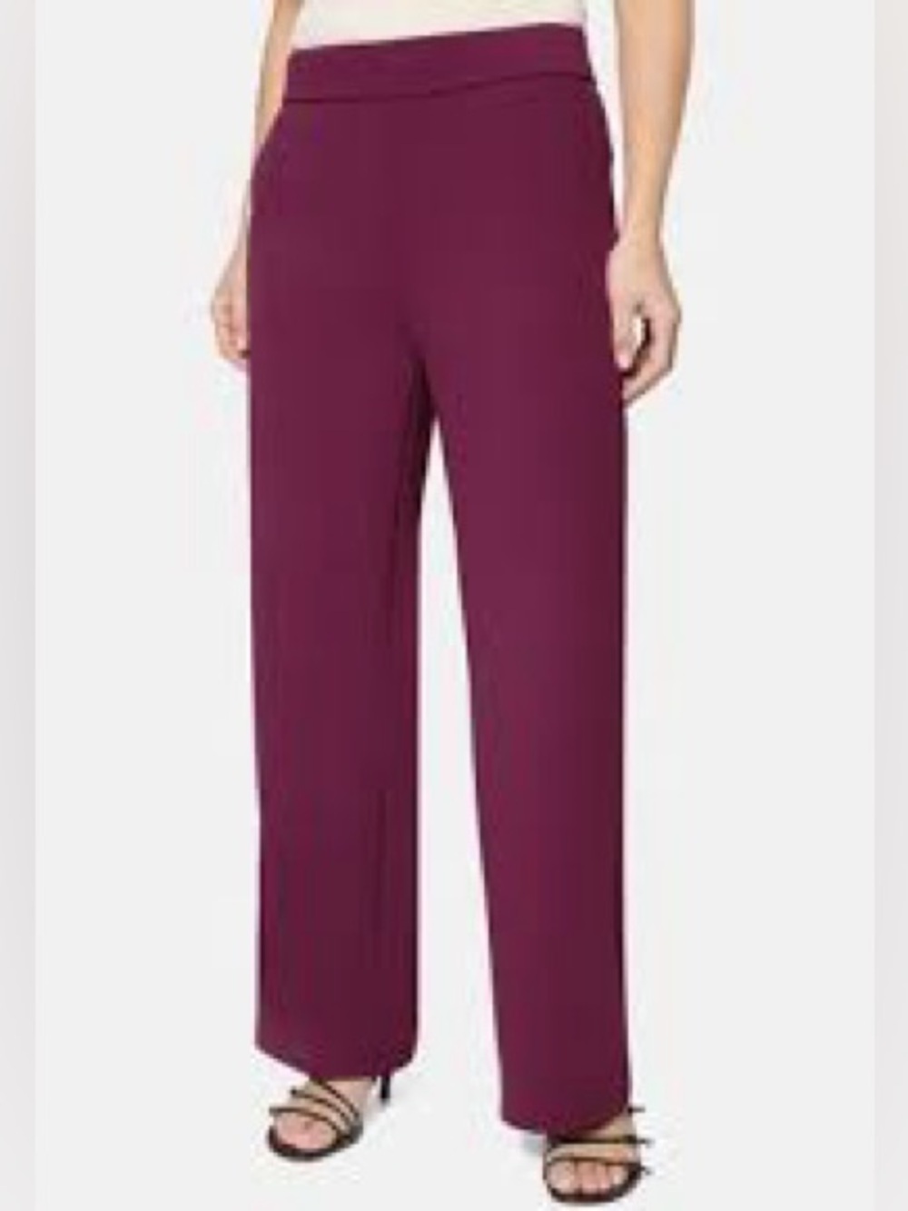 St. John sport Wide-Leg Pull-On Pants in Deep Plum 717